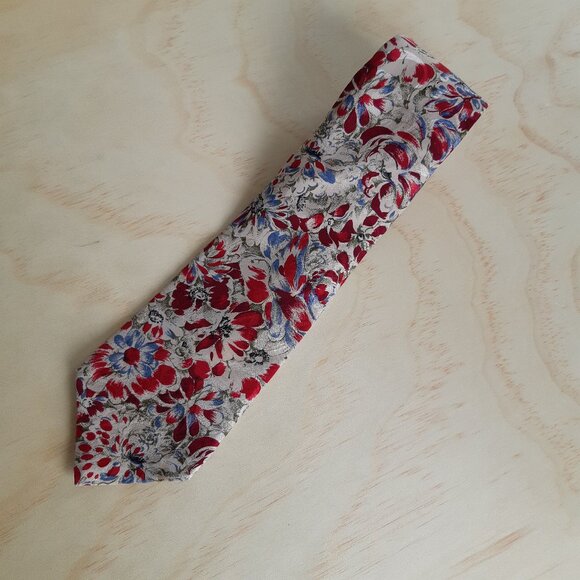 Tradizoni Silk Tie - Picture 2 of 7